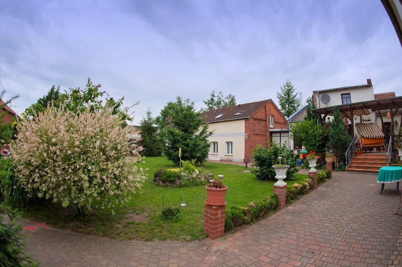 Pension Kuhn Klietz Exterior photo